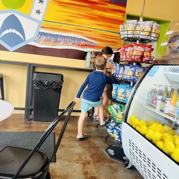 Cowabunga - Clean, fun beach vibe! Awesome place! - Sandwiches Near Me - Wakefield, Rhode Island