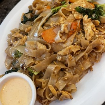 Zaap Lai - Pad Thai - Laotian Near Me - Johnson City, Tennessee
