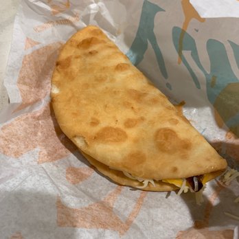 Taco Bell - Steak chalupa - Fast Food Near Me - Washington, Pennsylvania Taco Bell - Steak chalupa - Fast Food Near Me - Washington, Pennsylvania