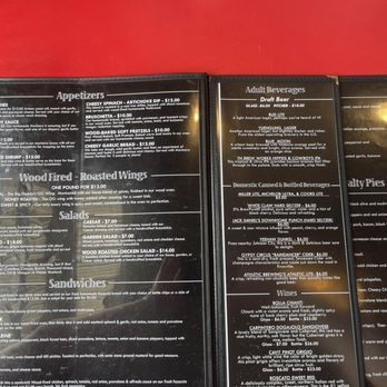 Big Daddy's Pizzeria - Pizza Near Me - Gatlinburg, Tennessee