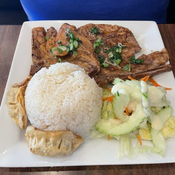 Pho Garden - Pork chop with rice - Vietnamese Near Me - Tacoma, Washington Pho Garden - Pork chop with rice - Vietnamese Near Me - Tacoma, Washington