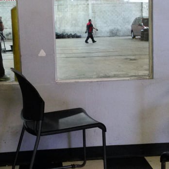 Paul's Tire Pros - Waiting room view - Tires Near Me - Miami, Florida Paul's Tire Pros - Waiting room view - Tires Near Me - Miami, Florida