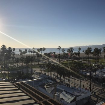 High Rooftop Lounge - Lounges Near Me - Venice, California High Rooftop Lounge - Lounges Near Me - Venice, California