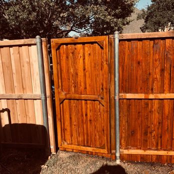 Alvarez Fence - Fences & Gates Near Me - Coppell, Texas Alvarez Fence - Fences & Gates Near Me - Coppell, Texas