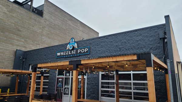 Wheelie Pop Brewing by null