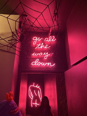 Eastpoint Bar by null