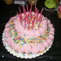 This is what the cake looked like from marianos This is what the cake looked like from marianos