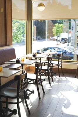 Aux Vivres Westmount by null