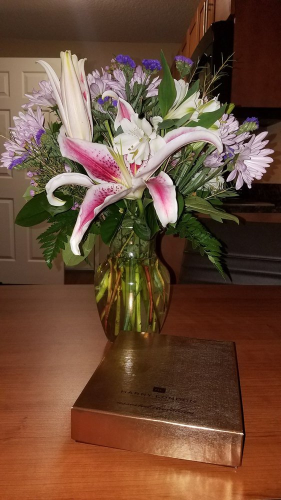 NEW KENT FLORAL 2585 New Kent Hwy, Quinton, Virginia Florists