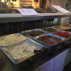Red's Place Bar and Grill - Buffet on Sunday
