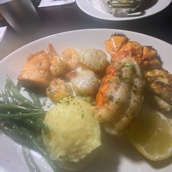 Ray's On the River - Seafood Platter - Seafood Near Me - Sandy Springs, Georgia