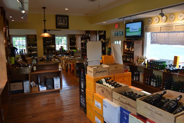 Cross River Wine Merchant Logo