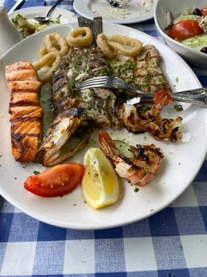 Andy’s Greek Taverna by null