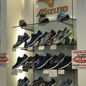 Runners Route - Shoe Stores Near Me - Honolulu, Hawaii Runners Route - Shoe Stores Near Me - Honolulu, Hawaii