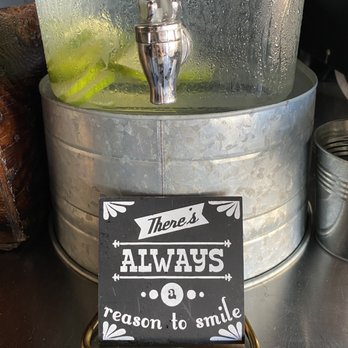 Salt & Pepper - Beverage counter - Mexican Near Me - Patterson, California