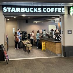 Starbucks - Airport store front