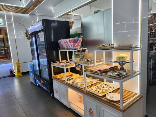 Umi Hotpot Sushi & Seafood Buffet by null