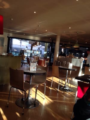 Carluccio's by null