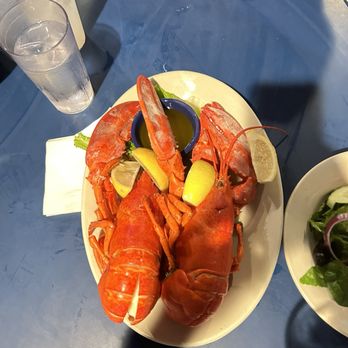 Boston Sail Loft - Whole lobster - Bars Near Me - Boston, Massachusetts