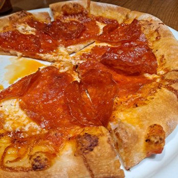 California Pizza Kitchen - Pepperoni and cheese pizza - Pizza Near Me - Columbus, Ohio California Pizza Kitchen - Pepperoni and cheese pizza - Pizza Near Me - Columbus, Ohio