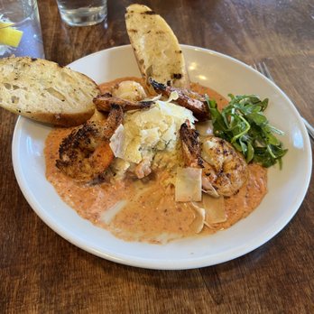 Indigo Crow Cafe - Shrimp and grits - American Near Me - Corrales, New Mexico