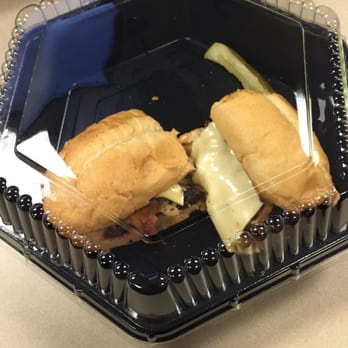 Pub One Grille - Sad sandwich, not worth $5 - American Near Me - Norfolk, Virginia Pub One Grille - Sad sandwich, not worth $5 - American Near Me - Norfolk, Virginia