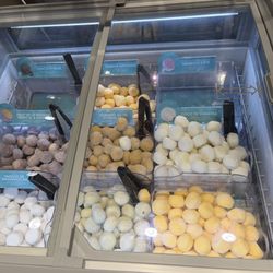 Franprix - Mochi section (not frozen fish balls)