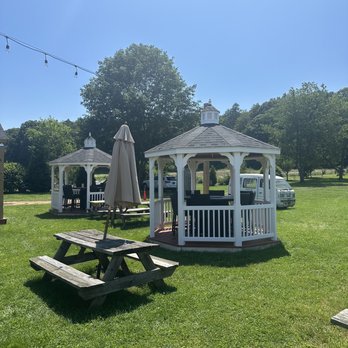 Arrigoni Winery - Wineries Near Me - Portland, Connecticut