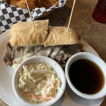 Ye Olde Pub - Pub dip with coleslaw and winders - American Near Me - Troutdale, Oregon
