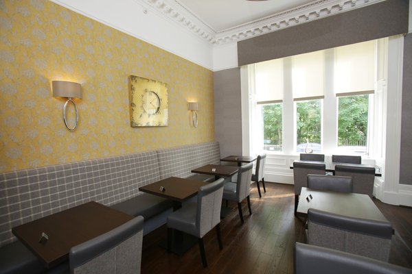 Embassy Apartments Glasgow - Book Direct for Best Rates. We're cheaper than online travel agents. by null