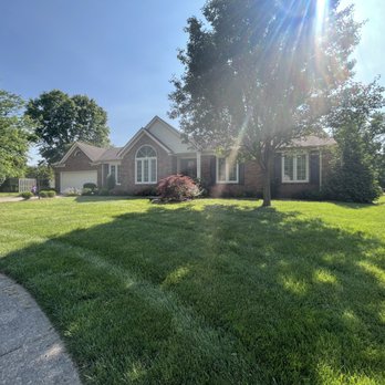 Linos Lawn Care - Lawn Services Near Me Linos Lawn Care - Lawn Services Near Me