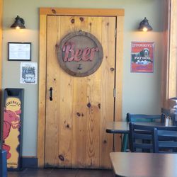Pop's Kitchen and Taproom