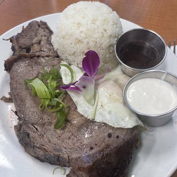 Guieb Cafe - Prime rib - New American Near Me - Honolulu, Hawaii Guieb Cafe - Prime rib - New American Near Me - Honolulu, Hawaii