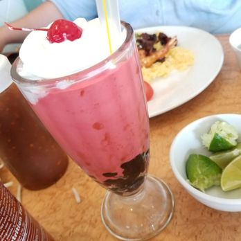 Pho Vina - Strawberry boba smoothie for $3.50 - Vietnamese Near Me - Anaheim, California Pho Vina - Strawberry boba smoothie for $3.50 - Vietnamese Near Me - Anaheim, California