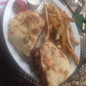 Zizi's Cafe - Döner! Just the way I love it - Mediterranean Near Me - Chicago, Illinois Zizi's Cafe - Döner! Just the way I love it - Mediterranean Near Me - Chicago, Illinois