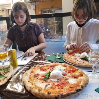 Spacca Napoli - Pizza Near Me - Bologna, BO