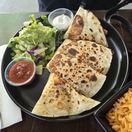 Chicken quesadilla Chicken quesadilla