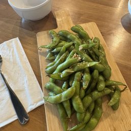 Garlic edamame