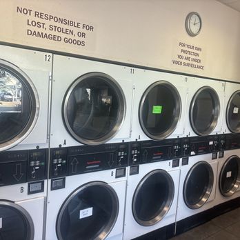 Merry Mart & Laundromat - Two working if that's what you want to call it my clothes are still wet after $10 was put in it!!! Wtf!?????? - Convenience Stores Near Me - Missoula, Montana Merry Mart & Laundromat - Two working if that's what you want to call it my clothes are still wet after $10 was put in it!!! Wtf!?????? - Convenience Stores Near Me - Missoula, Montana
