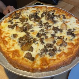 GF mushroom pizza GF mushroom pizza