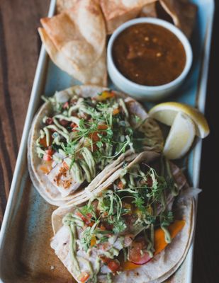 Taverna by null