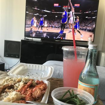 Chef Smelly's - Warrior's basketball + Chef Smelly's = nothing better. - Cajun/Creole Near Me - Oakland, California Chef Smelly's - Warrior's basketball + Chef Smelly's = nothing better. - Cajun/Creole Near Me - Oakland, California