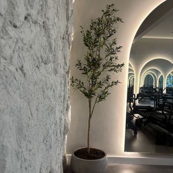 Forme Lagree - Details - Pilates Near Me - Burbank, California Forme Lagree - Details - Pilates Near Me - Burbank, California