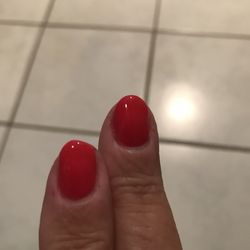 Nail Expo - More crooked nails.  Oh, and I asked for straight - not rounded!