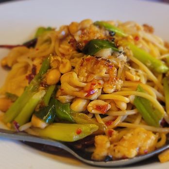 California Pizza Kitchen - Pasta - Pizza Near Me - Tustin, California
