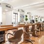 Photo of Salon 689