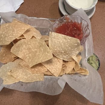 Acapulco Mexican Restaurant Maplewood - Chips and salsa - Mexican Near Me - Maplewood, Minnesota Acapulco Mexican Restaurant Maplewood - Chips and salsa - Mexican Near Me - Maplewood, Minnesota