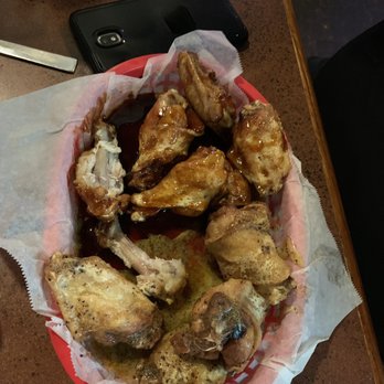 Summits Wayside Tavern - Hot wings - Sports Bars Near Me - Cumming, Georgia