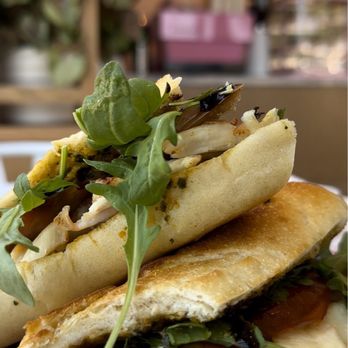 Rose Cafe - Chicken sandwich - Breakfast & Brunch Near Me - Oceanside, California