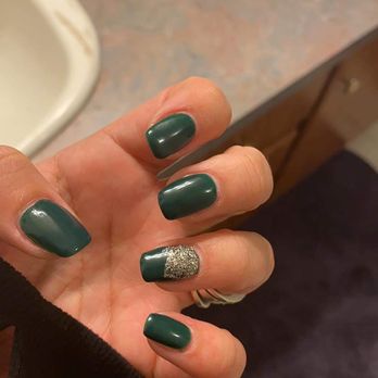 VyVy Nails - PineTree Color with Half Sparkle - Nail Salons Near Me - Mars Hill, North Carolina VyVy Nails - PineTree Color with Half Sparkle - Nail Salons Near Me - Mars Hill, North Carolina